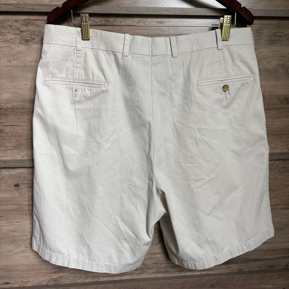 Peter Millar 36 Light Tan Khaki Pleated Front Shorts Sporty Boardwalk Preppy - Picture 3 of 10
